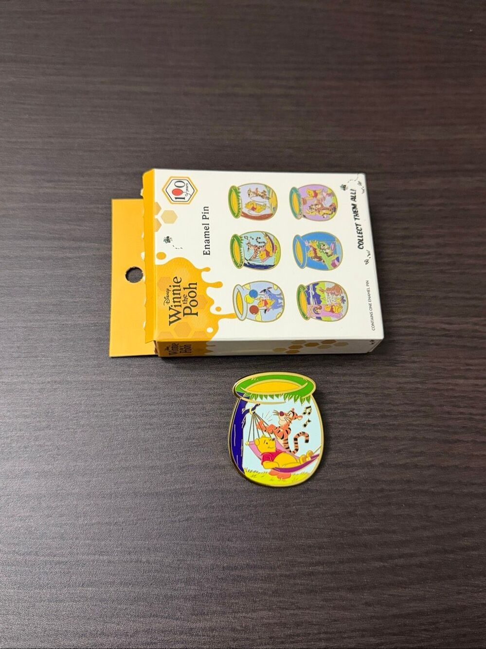Disney Winnie the Pooh Character Honey Pot Blind Box Enamel Pin - Pooh Music